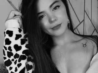 Erotinis vaizdo pokalbis Vanee-Cruzz