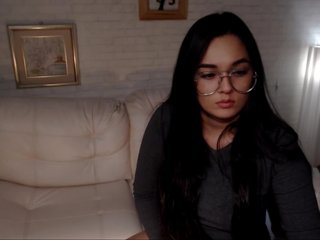 Nuotraukos VanesaSmithX1 Teens are hotter than older! Do you agree? Come in and I`ll show you why/ Pvt Allow/ Spank Ass 25 Tkns 482