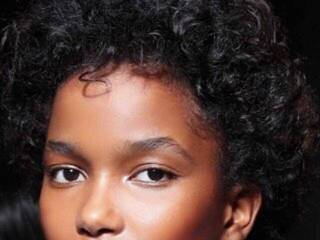 Erotinis vaizdo pokalbis VanessaBlack