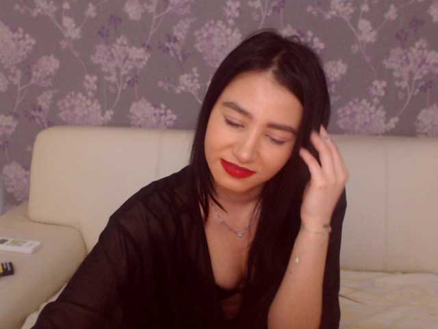 Transliacijos ekrano nuotraukos VanessaLou