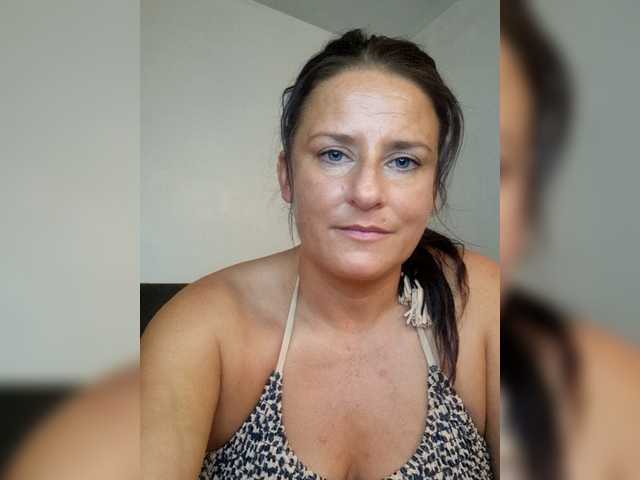Transliacijos ekrano nuotraukos VanXxx