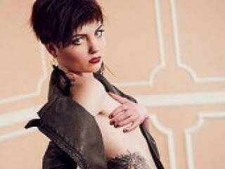 Erotinis vaizdo pokalbis varvarastar