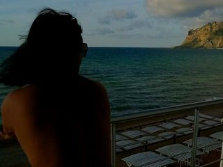 Erotinis vaizdo pokalbis VeLLxXx06