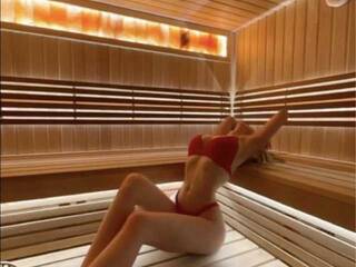 Erotinis vaizdo pokalbis VelvetVicee