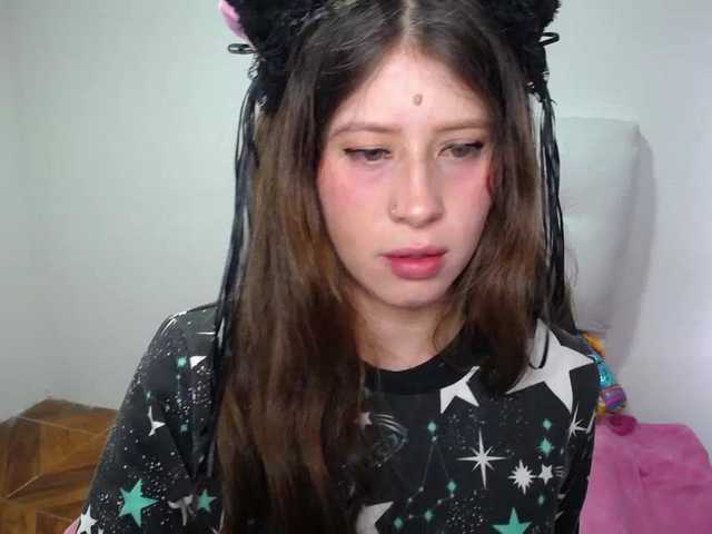 Transliacijos ekrano nuotraukos VenusMoore