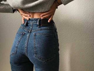 Erotinis vaizdo pokalbis VenusWhite