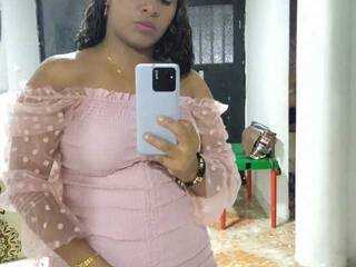 Erotinis vaizdo pokalbis VeronicaSantoss