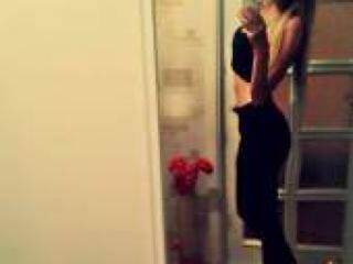 Erotinis vaizdo pokalbis veronna