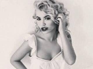 Erotinis vaizdo pokalbis verooonika