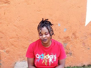 Erotinis vaizdo pokalbis Verylshanny