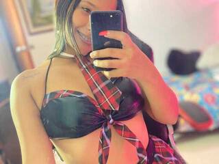 Erotinis vaizdo pokalbis victoria-miltits