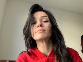 Erotinis vaizdo pokalbis VictoriaMiss