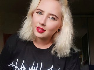 Erotinis vaizdo pokalbis vikamisty