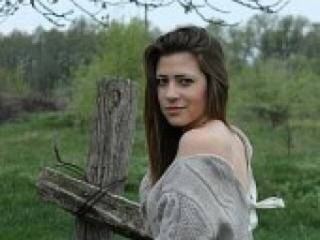 Erotinis vaizdo pokalbis vikivv