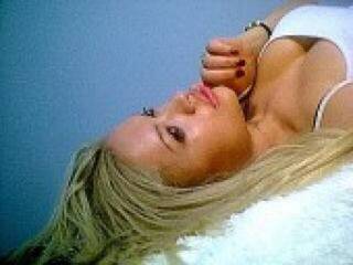 Erotinis vaizdo pokalbis vikykiwi