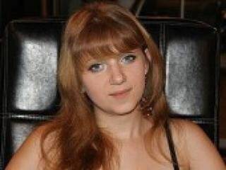 Erotinis vaizdo pokalbis violaelita1