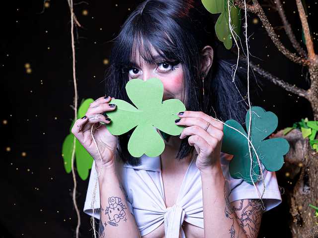 Profilio nuotrauka Violet-lanee