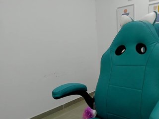 Erotinis vaizdo pokalbis Violeta-seans