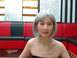 Erotinis vaizdo pokalbis VioletAmiga