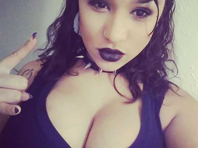 Profilio nuotrauka VioletBeauXXX