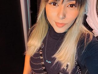 Erotinis vaizdo pokalbis violettrd