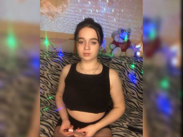 Transliacijos ekrano nuotraukos Vipgerl