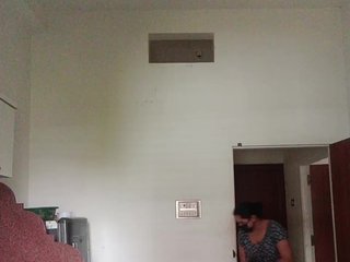 Erotinis vaizdo pokalbis Alonevishu