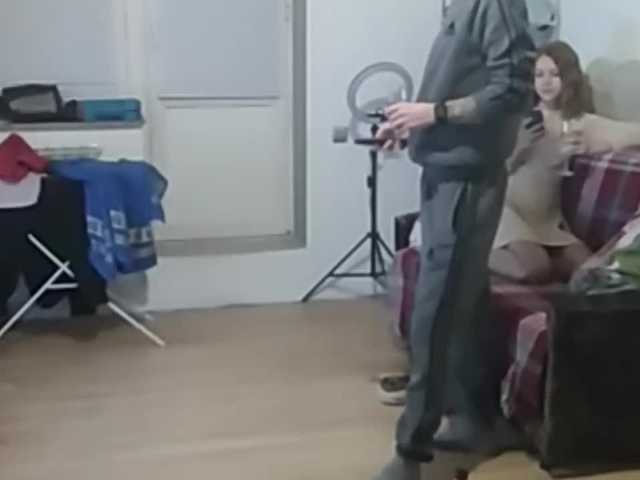 Transliacijos ekrano nuotraukos BAD-Famali