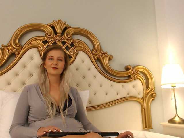 Transliacijos ekrano nuotraukos wendycandee