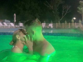 Erotinis vaizdo pokalbis White-Foxy