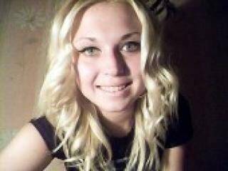 Erotinis vaizdo pokalbis whitekitten