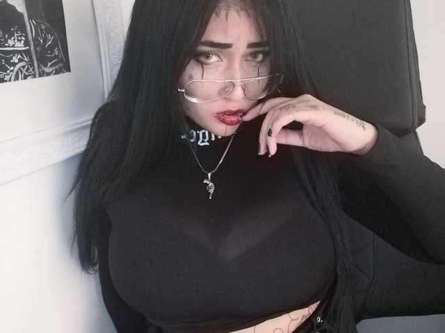 Profilio nuotrauka wiccasalem666