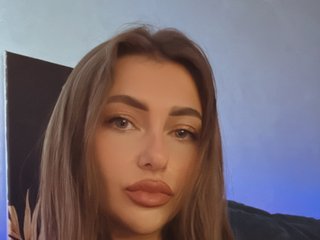 Erotinis vaizdo pokalbis WILDGIRL