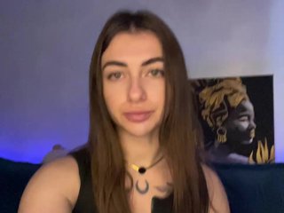 Erotinis vaizdo pokalbis WILDGIRL