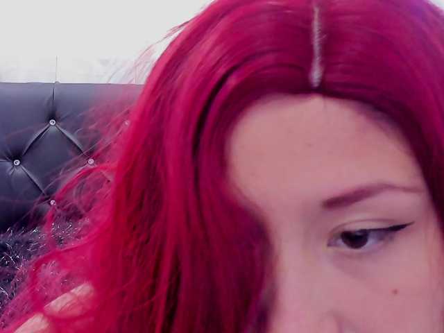 Nuotraukos Willow-Red Welcome Dear! ♥ #Vibe With Me #Cam2Cam Prime #Bailar #Desnudarse #Disfrutar