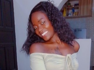 Erotinis vaizdo pokalbis Winnie-2