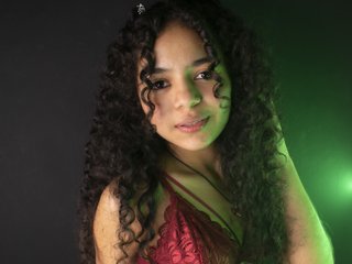 Erotinis vaizdo pokalbis WinniferGonzalez