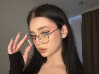 Erotinis vaizdo pokalbis wowitsbarb1e