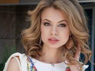 Erotinis vaizdo pokalbis xamelyx