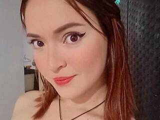 Erotinis vaizdo pokalbis Xayah-x