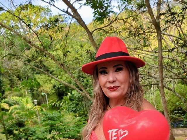 Profilio nuotrauka sarai_dupont