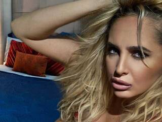 Erotinis vaizdo pokalbis xennasweet