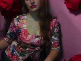 Erotinis vaizdo pokalbis XHelenaX99