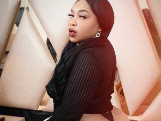 Erotinis vaizdo pokalbis xhollyrowlan