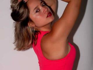 Erotinis vaizdo pokalbis xiarawixx