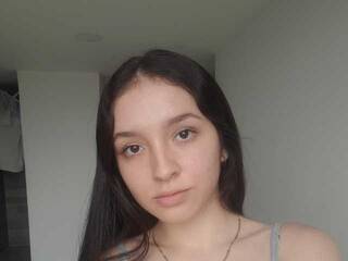 Erotinis vaizdo pokalbis Xlunaaa