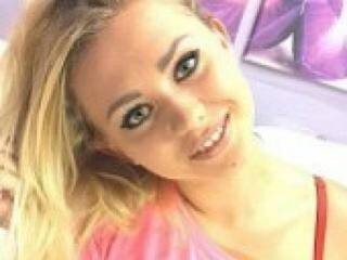 Erotinis vaizdo pokalbis xscarletx