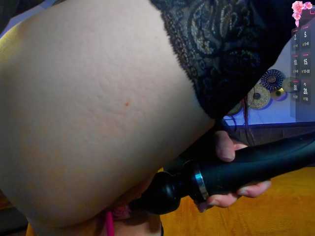 Transliacijos ekrano nuotraukos XXElaXX