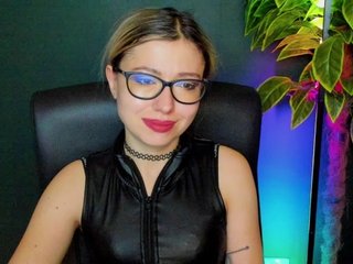 Erotinis vaizdo pokalbis xxHeidiLove