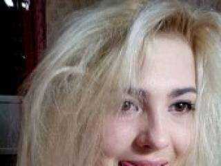 Erotinis vaizdo pokalbis xxkoshkaxx